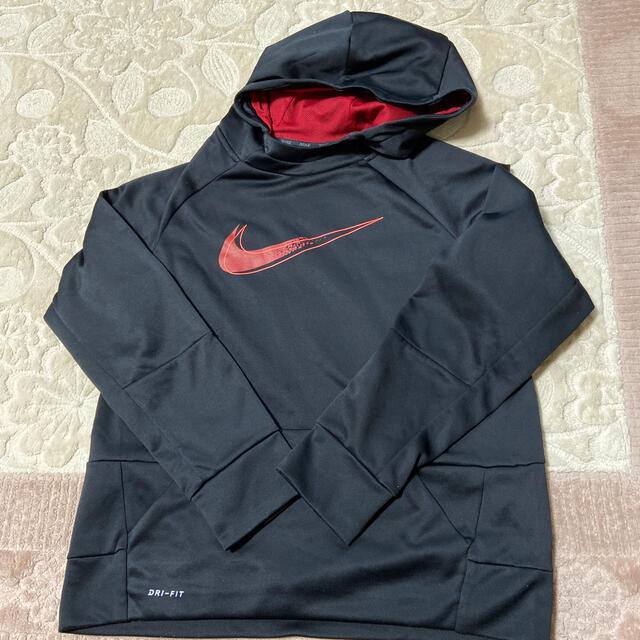 NIKE(ナイキ)のNIKE⭐︎パーカー　Ｌ キッズ/ベビー/マタニティのキッズ服男の子用(90cm~)(その他)の商品写真