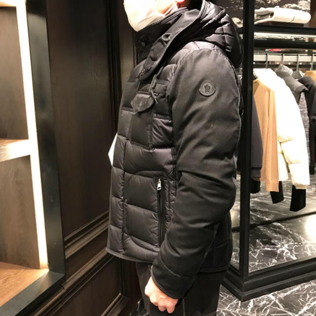 MONCLER(モンクレール)の希少‼️★MONCLER  RYAN ダウンジャケット★ メンズのジャケット/アウター(ダウンジャケット)の商品写真