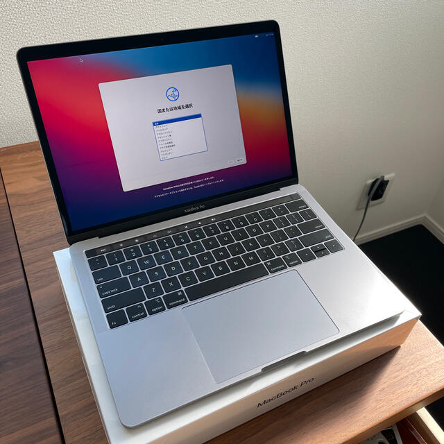 MacBook Pro 2018 13インチ i7/16G/256GB/US
