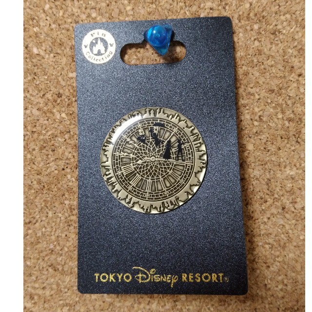 Disney(ディズニー)のディズニーピンバッジ エンタメ/ホビーのアニメグッズ(バッジ/ピンバッジ)の商品写真