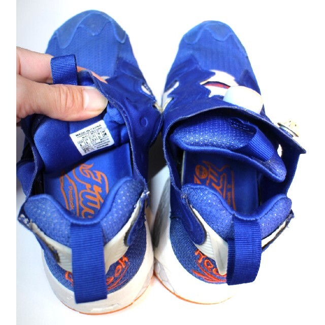 Reebok(リーボック)のリーボック ポンプフューリー ブルー/オレンジ/ホワイト 24cm レディースの靴/シューズ(スニーカー)の商品写真