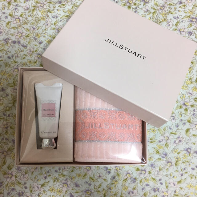 【特価商品】JILL STUART（ジルスチュアート） ハンカチ＆ハンドクリーム