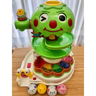 コンビ(combi)の光るコロコロの木3　combi(知育玩具)