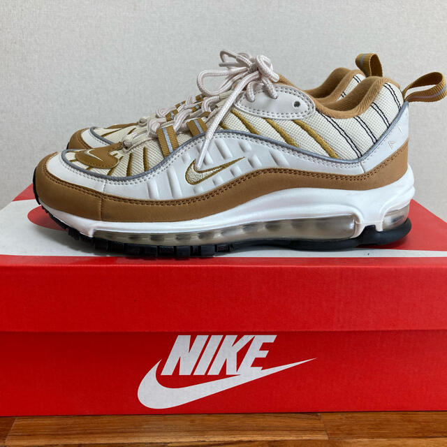 NIKE(ナイキ)のW AIR MAX 98 23.0 エアマックス レディースの靴/シューズ(スニーカー)の商品写真