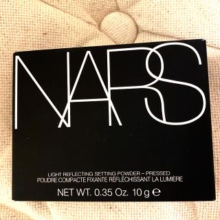 ナーズ(NARS)のNARS ライトリフレクティングセッティングパウダー プレスト N 10g(フェイスパウダー)