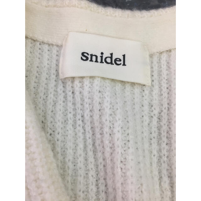 SNIDEL(スナイデル)のSNIDEL ビジュー ニットガウン レディースのトップス(カーディガン)の商品写真