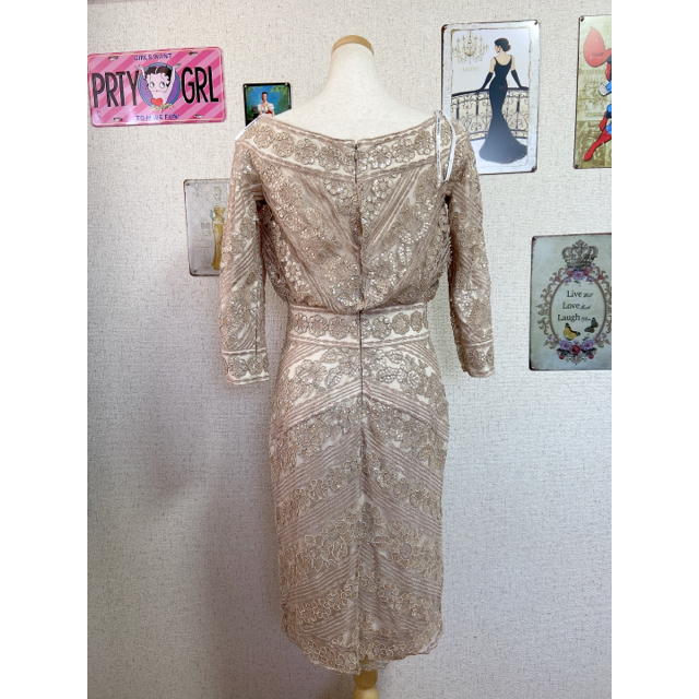 数量限定 新品 TADASHI SHOJI サイズ6 T54 ecousarecycling.com