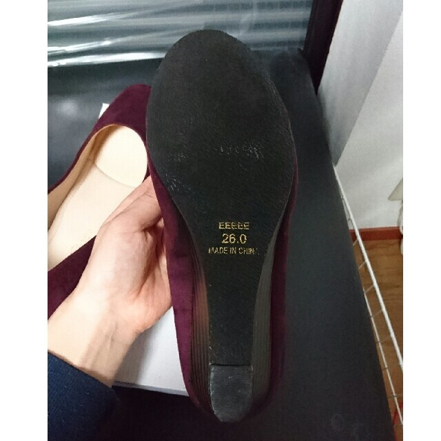 パンプス ワインレッド スウェード 26cm  4cmヒール レディースの靴/シューズ(ハイヒール/パンプス)の商品写真