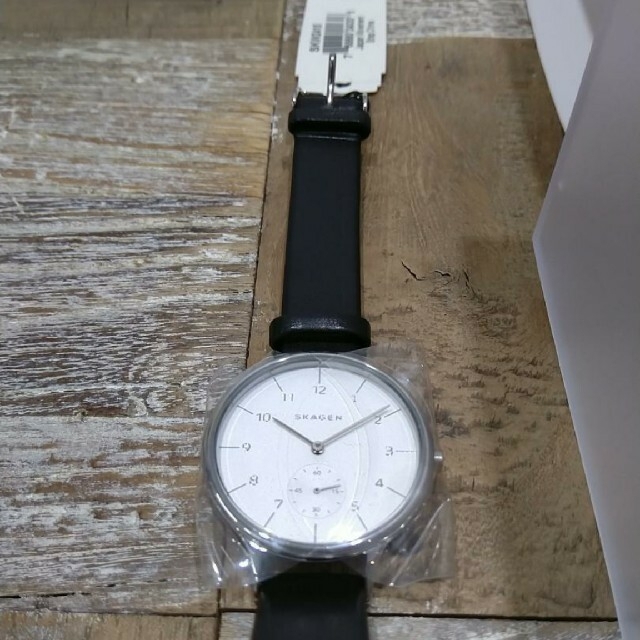 SKAGEN(スカーゲン)のたか様【新品未使用】箱付き Skagen 腕時計 SKW2415 レディースのファッション小物(腕時計)の商品写真