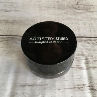 アムウェイ(Amway)のARTISTRY シマリングクリームアイシャドウ　シルバーバイオレット(アイシャドウ)