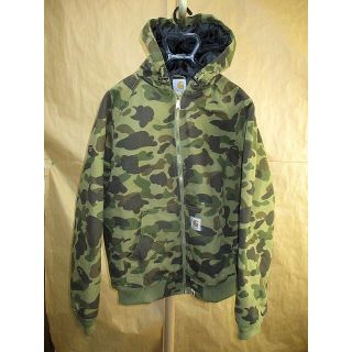 アベイシングエイプ(A BATHING APE)のエイプ APE × carhartt 1stカモ ジャケット　XL(ブルゾン)