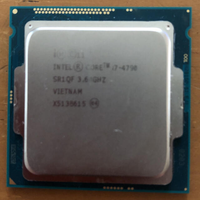 Intel   cpu  core i7 4790