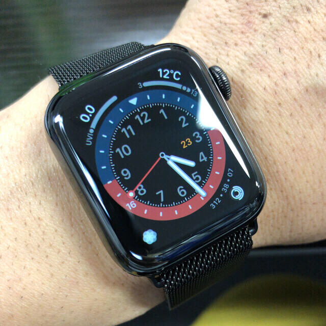 Apple Watch(アップルウォッチ)のAppleWatch Series5 40mm ステンレス ブラック スマホ/家電/カメラのスマホアクセサリー(その他)の商品写真