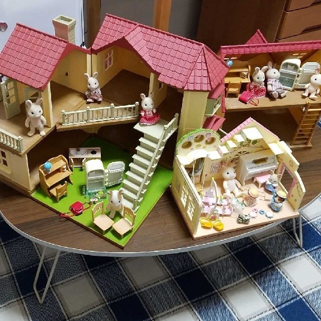 おもちゃシルバニアファミリー 家 幼稚園 人形 まとめ売り - 知育玩具