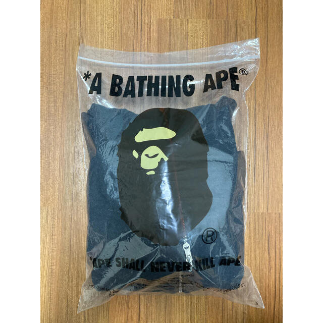 A BATHING APE(アベイシングエイプ)のA BATHING APE リバーシブル ジップ フーディ L メンズのトップス(パーカー)の商品写真