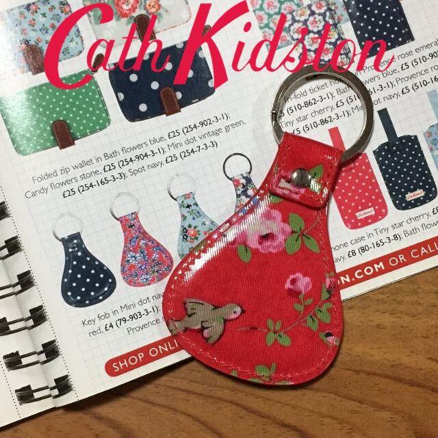 Cath Kidston(キャスキッドソン)の新品 キャスキッドソン キーフォブ キーリング バードレッド レディースのファッション小物(キーホルダー)の商品写真