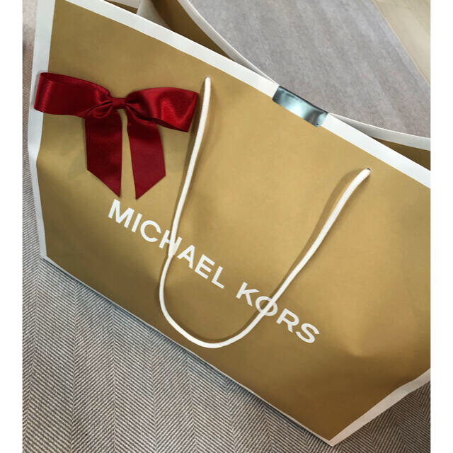 Michael Kors(マイケルコース)のマイケルコース　今期物　未使用ダウンコート♡ブラック♡ レディースのジャケット/アウター(ダウンコート)の商品写真