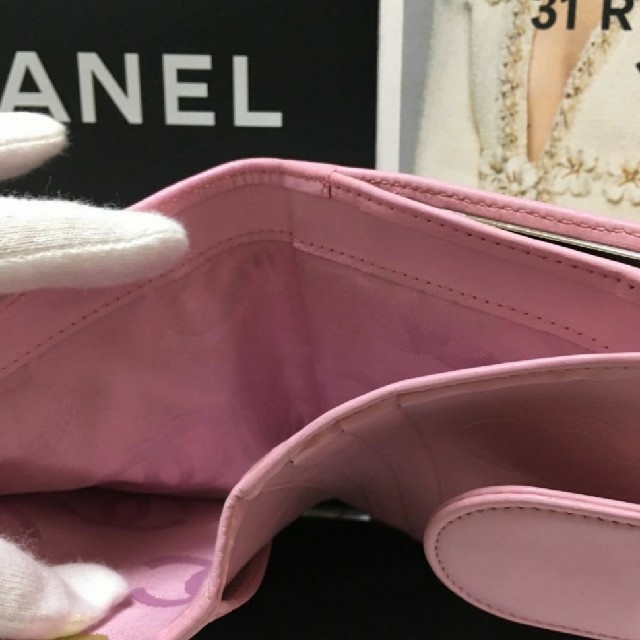 CHANEL(シャネル)の●ゆまちん様専用●【人気美品シャネル カンボンライン正規品 がま口 折り財布 レディースのファッション小物(財布)の商品写真