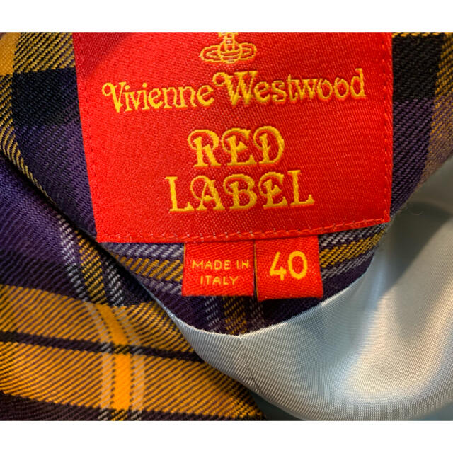 Vivienne Westwood(ヴィヴィアンウエストウッド)のヴィヴィアン   イタリア製　ジャケット レディースのジャケット/アウター(ノーカラージャケット)の商品写真