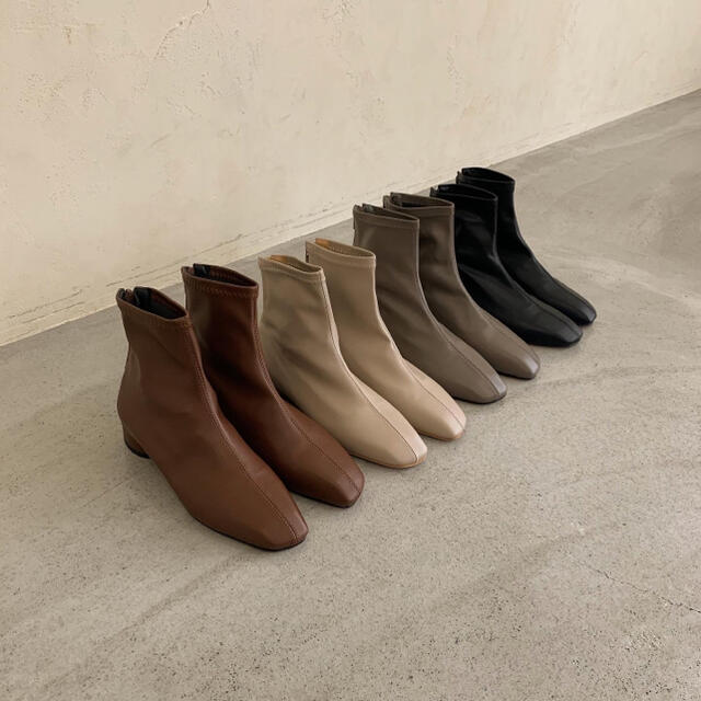 amiur french chic ankle boots エミレ レディースの靴/シューズ(ブーツ)の商品写真