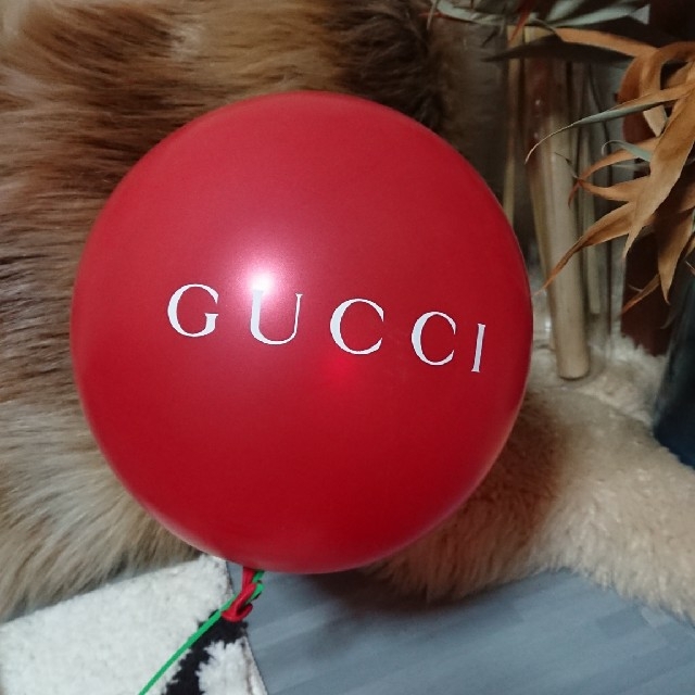 Gucci(グッチ)のGUCCI バルーン 風船 赤1点 キッズ/ベビー/マタニティのメモリアル/セレモニー用品(その他)の商品写真