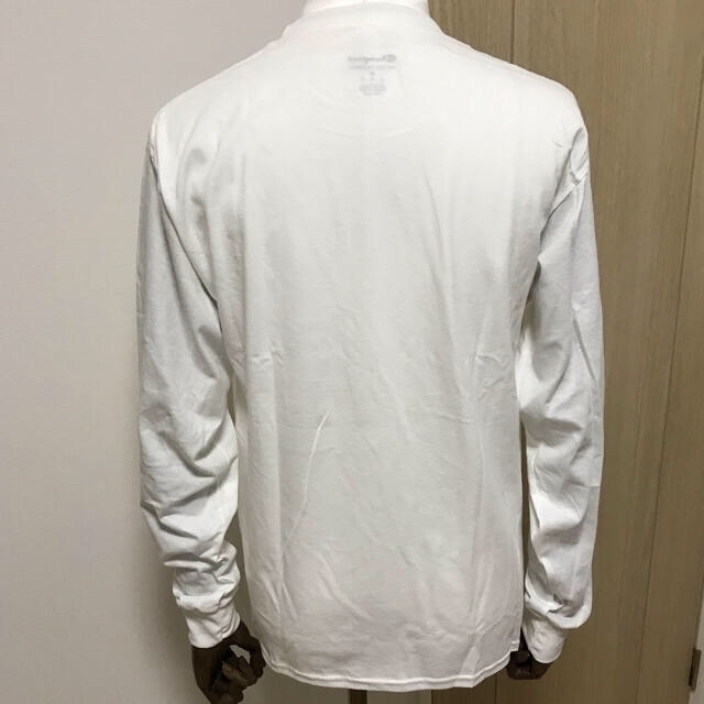 Champion(チャンピオン)のチャンピオン 白 無地 長袖 ワンポイント ロンT メンズのトップス(Tシャツ/カットソー(七分/長袖))の商品写真