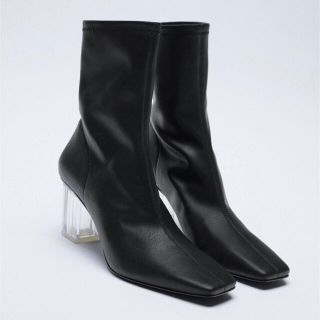 ザラ(ZARA)のZARA クリアヒールショートブーツ(ブーツ)