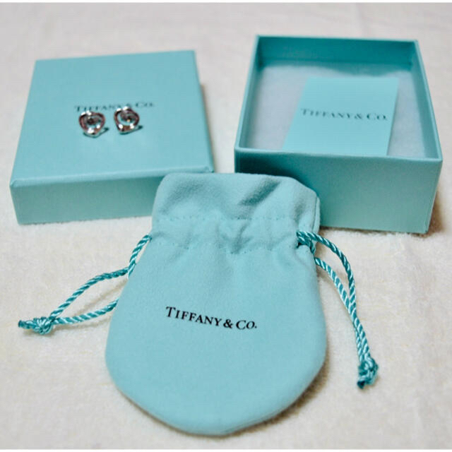 Tiffany & Co.(ティファニー)の【花&花さん専用】Tiffany & Co.  オープンハートピアス レディースのアクセサリー(ピアス)の商品写真