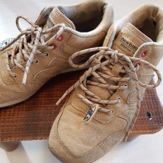 ニューバランス(New Balance)の★new balance★スニーカー★ハイカット★ベージュ　ネイビー★ボストン★(スニーカー)