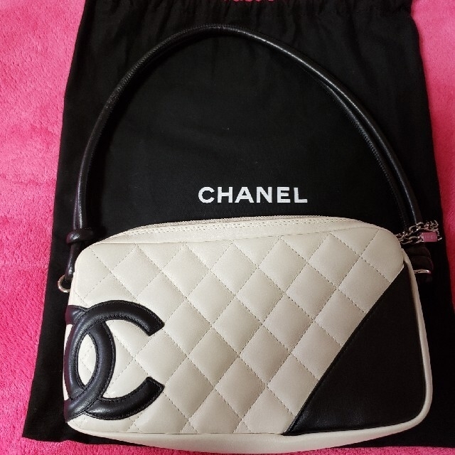 CHANEL(シャネル)のカンボンラインアクセサリーポーチ レディースのバッグ(ショルダーバッグ)の商品写真