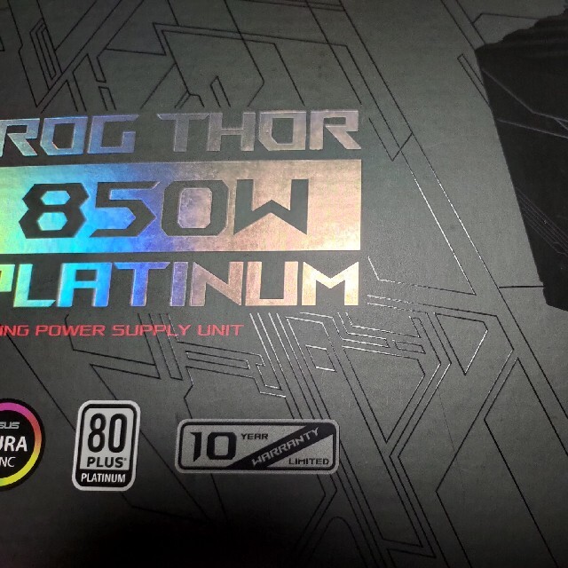 ASUS ROG THOR 850W PLATINUM ATX 電源のサムネイル