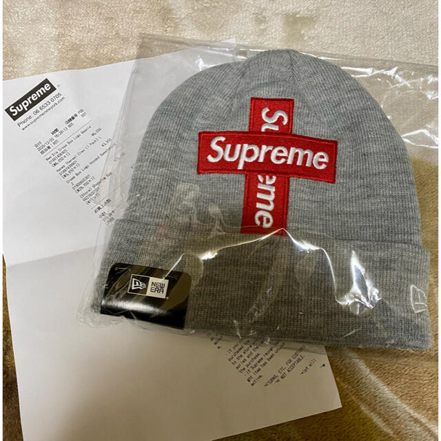 Supreme(シュプリーム)のSupreme Cross Box Logo Beanie メンズの帽子(ニット帽/ビーニー)の商品写真