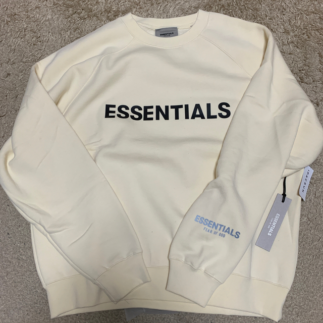 FEAR OF GOD(フィアオブゴッド)の新品　FOG Essentials crew neck cream 2020ss メンズのトップス(スウェット)の商品写真