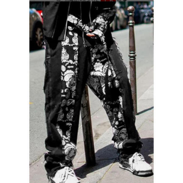 Supreme(シュプリーム)のSALUTE BANDANA WASHED PANTS ペイズリー　デニム メンズのパンツ(デニム/ジーンズ)の商品写真