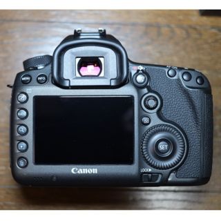 キャノン EOS 5Ds  35mmフルサイズ約5060万画素子CMOSセンサー