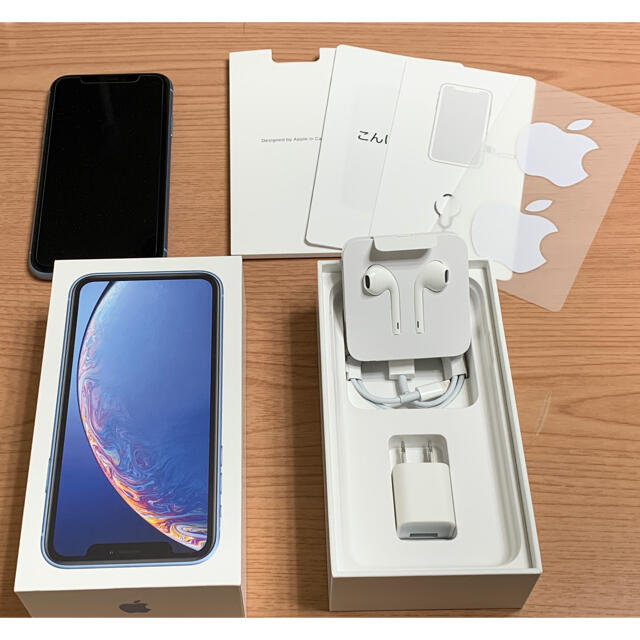 Apple(アップル)の新品同様 ◯ SIMロック解除済◯ iPhoneXR ブルー ◯ 付属品未使用 スマホ/家電/カメラのスマートフォン/携帯電話(スマートフォン本体)の商品写真