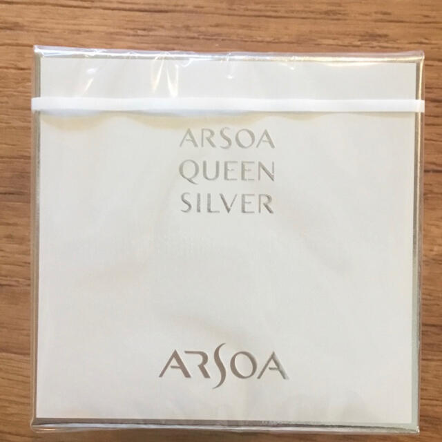 ARSOA(アルソア)のアルソアクイーンシルバー70g 新品 コスメ/美容のスキンケア/基礎化粧品(洗顔料)の商品写真