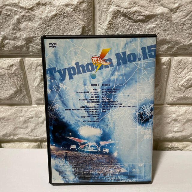 Typhoon　No．15～B’z　LIVE-GYM　The　Final　Ple エンタメ/ホビーのDVD/ブルーレイ(ミュージック)の商品写真