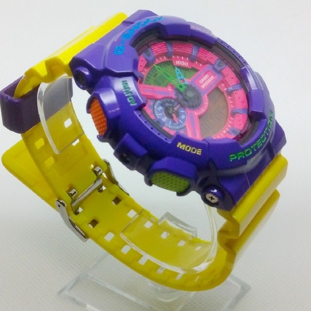 レア G-SHOCK GA-110HC-6AJF ハイパーカラーズ