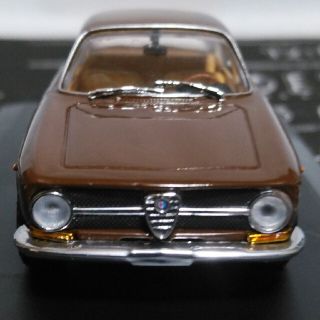 Alfa Romeo1300Giulia　1/43スケールモデル(リユース)(ミニカー)