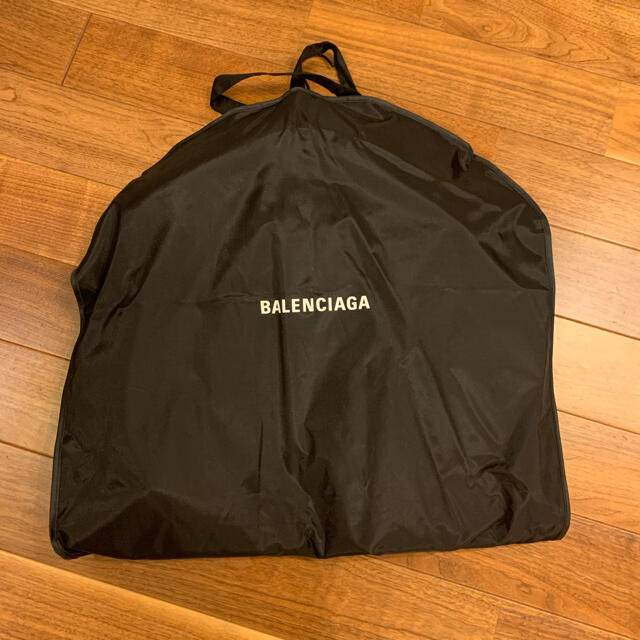 Balenciaga(バレンシアガ)のrunrun様専用　バレンシアガ　マウンテンパーカー メンズのジャケット/アウター(マウンテンパーカー)の商品写真