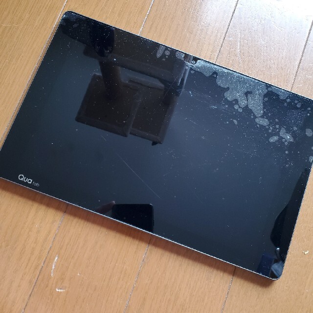 Qua auタブレット