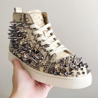 クリスチャンルブタン(Christian Louboutin)のChristian Louboutin Louis Spikes Flat(スニーカー)