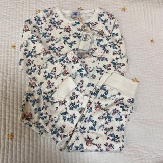 プチバトー(PETIT BATEAU)のプチバトー　パジャマ　3ans 95cm(パジャマ)