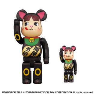 メディコムトイ(MEDICOM TOY)のBE@RBRICK 招き猫 ペコちゃん 黒メッキ 100％ ＆ 400％(キャラクターグッズ)