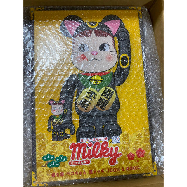 BE@RBRICK 招き猫 ペコちゃん 黒メッキ 100％ ＆ 400