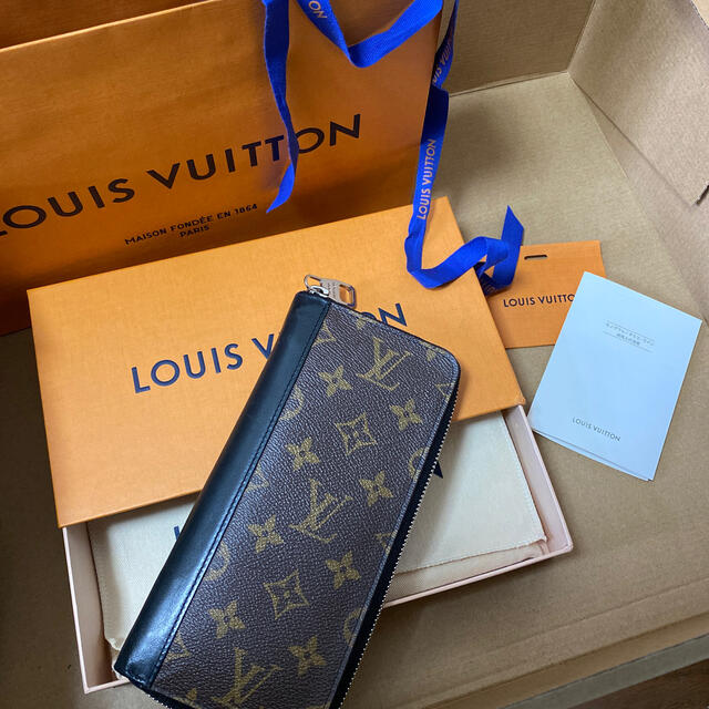 ルイヴィトン　長財布　マカサー　louisvuitton 財布ファッション小物