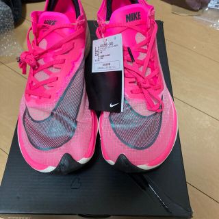 NIKE zoomx ピンク　27.5 最安値