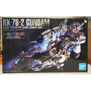 バンダイ(BANDAI)のPG UNLEASHED 機動戦士ガンダム RX-78-2 1/60スケール(模型/プラモデル)