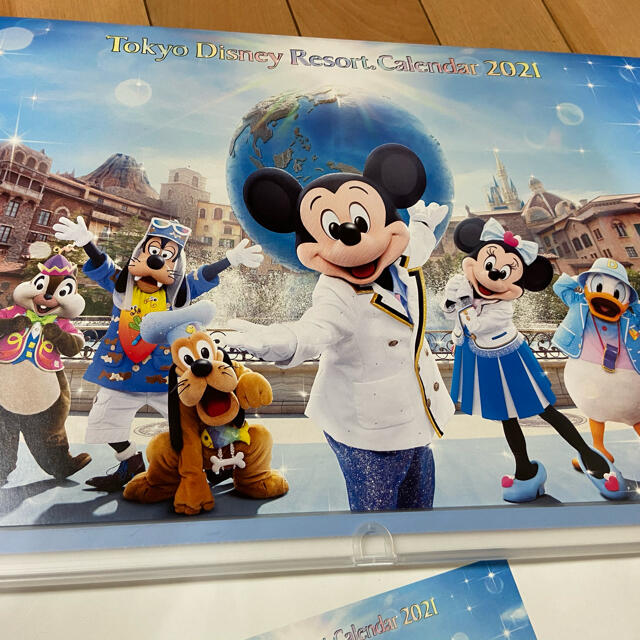 Disney(ディズニー)のディズニー カレンダー 2021 非売品 エンタメ/ホビーの声優グッズ(カレンダー)の商品写真